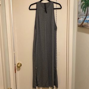 Lulu the lab mid maxi never worn